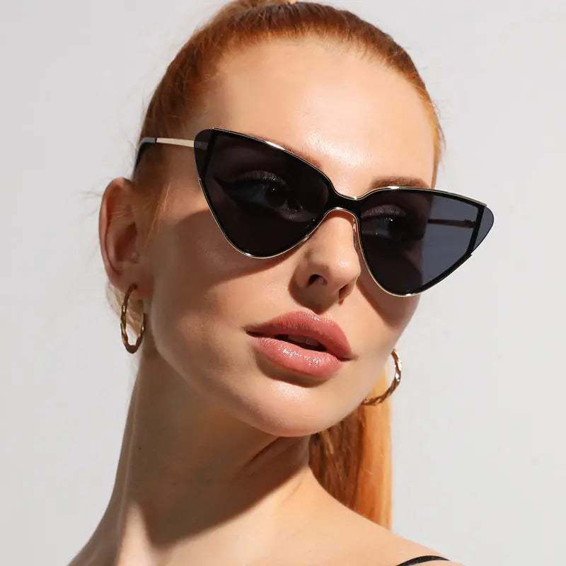 Cat's Eye Retro Sunglasses For Women - Image #2