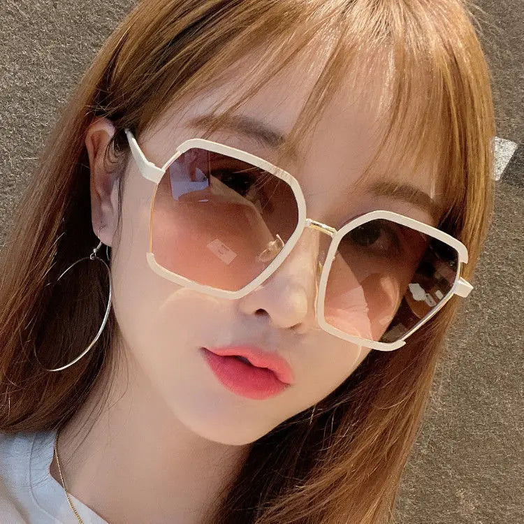 Ins Vintage Half-Frame Sunglasses Summer Oversize Metal Square Eyewear Uv400 Outdoor Sunscreen Women UV Protection Sunglasses - Image #2