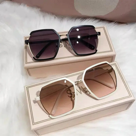 Ins Vintage Half-Frame Sunglasses Summer Oversize Metal Square Eyewear Uv400 Outdoor Sunscreen Women UV Protection Sunglasses - Image #1