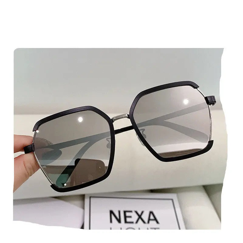 Ins Vintage Half-Frame Sunglasses Summer Oversize Metal Square Eyewear Uv400 Outdoor Sunscreen Women UV Protection Sunglasses - Image #12