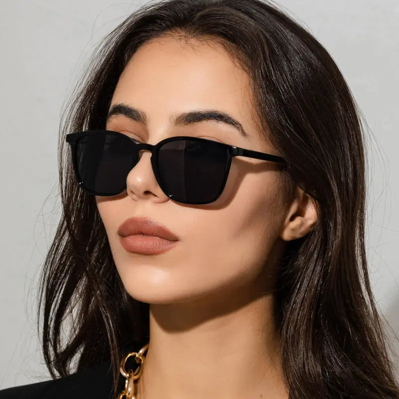 Simple Retro Sunglasses For Men And Women - Image #2