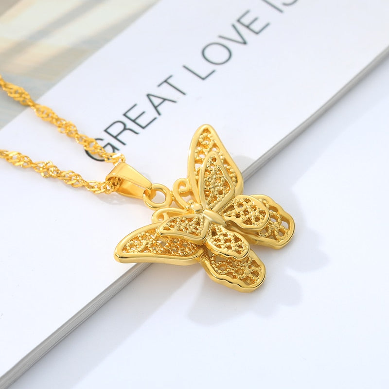 Butterfly Necklace for Women Stainless Steel Butterflies Pendant Necklace Gold Color Charms Choker Boho Aesthetic Jewelry