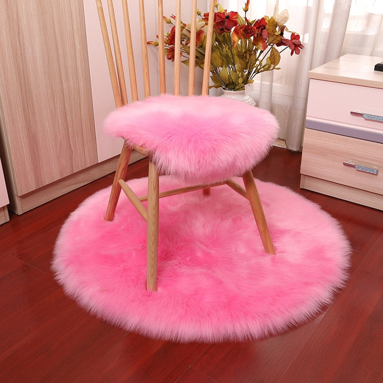 Luxury Soft Small Artificial Sheepskin Rug Chair Cover Bedroom Mat Artificial Wool Warm Hairy Carpet Seat Covers Washable Gift