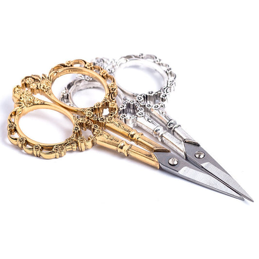 1pc Retro European Style Nail Stainless Steel Classical Plum Blossom Trimmer Scissor Manicure Tool Makeup Cuticle Scissors Tr#39