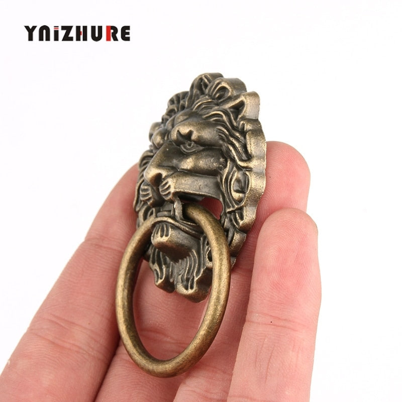 10pcs 43 * 67mm New Furniture Handles  Beast for Lion Head Antique Alloy Handle Wardrobe Drawer Door Pull Retro Decoration