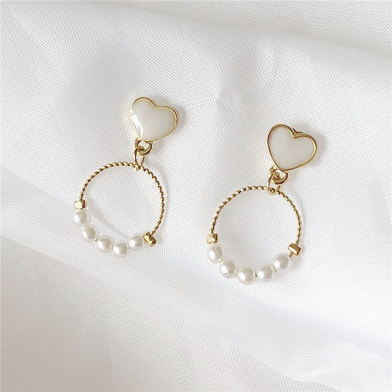 Fashion earrings Popular geometrical circle earrings female temperament pure fresh sweet heart pearl earrings for women jewelry