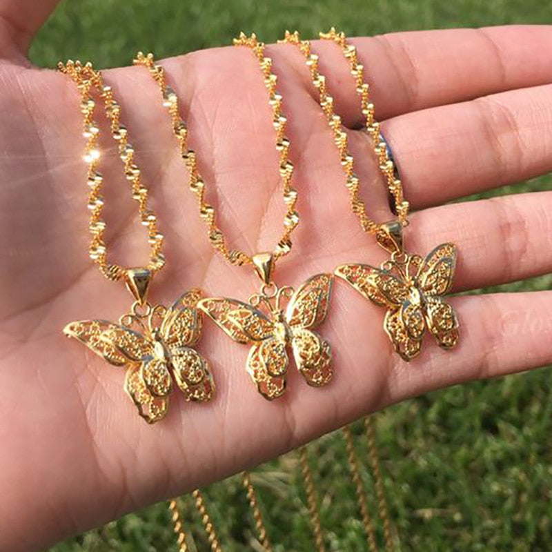 Butterfly Necklace for Women Stainless Steel Butterflies Pendant Necklace Gold Color Charms Choker Boho Aesthetic Jewelry