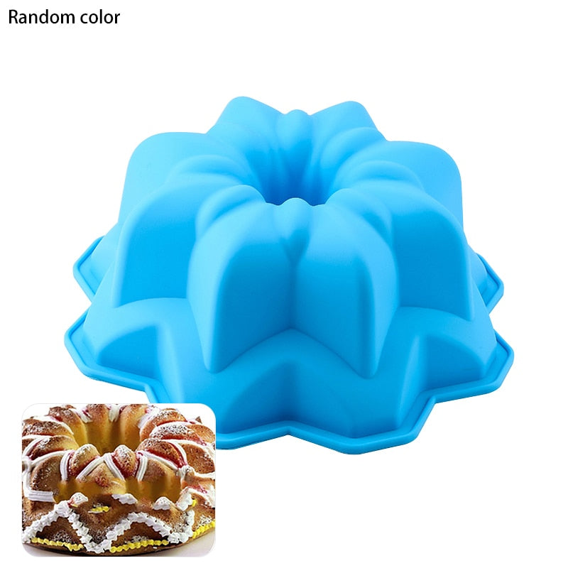 3D Shape Random Color Silicone Pastry Cake Mold DIY Baking Dessert Mousse Cake Baking Tools Art Cake Baking Tray Tool Model