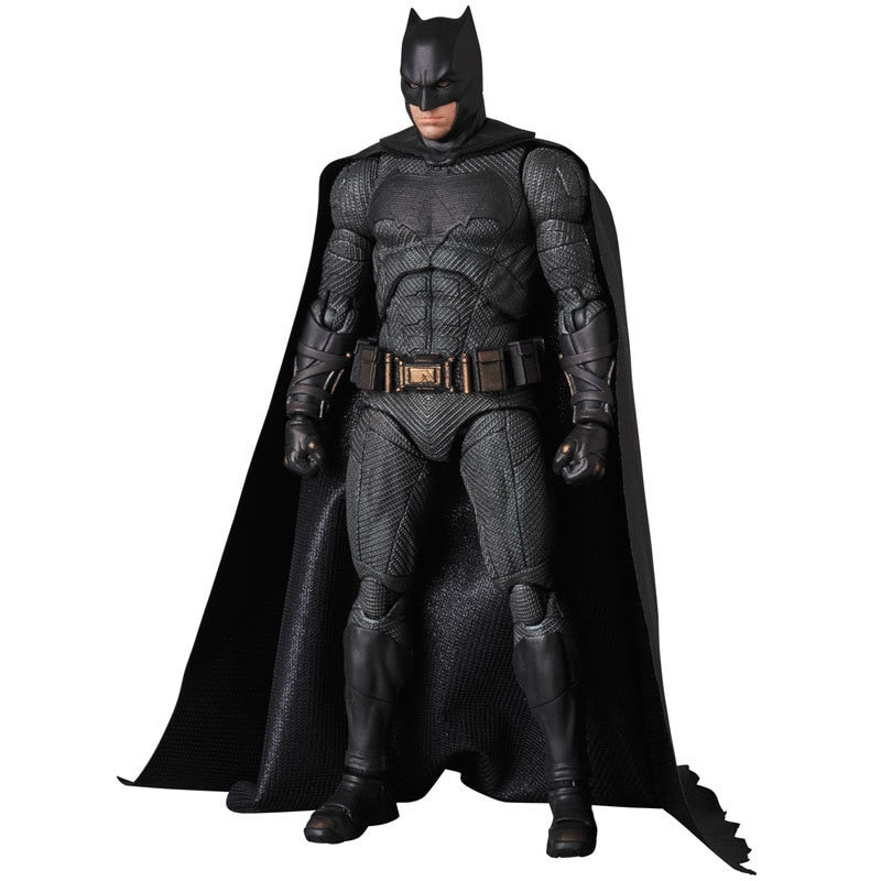 Movies  the Dark Knight  Figure pvc action Figure 16 cm Collection Mezco  Bruce Wayne Model  Kids Toy