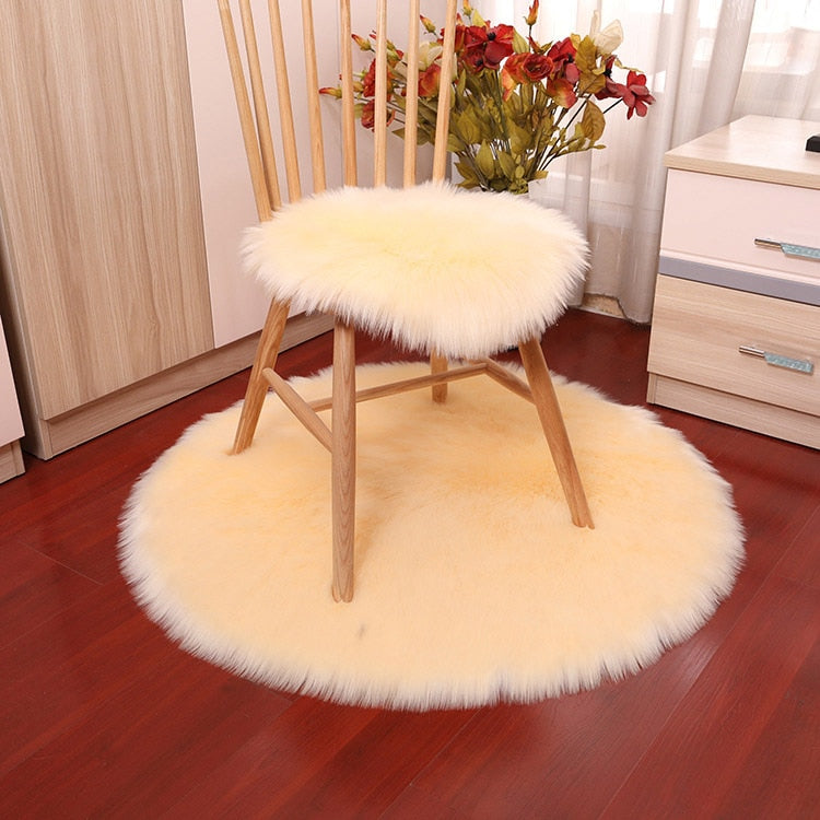 Luxury Soft Small Artificial Sheepskin Rug Chair Cover Bedroom Mat Artificial Wool Warm Hairy Carpet Seat Covers Washable Gift