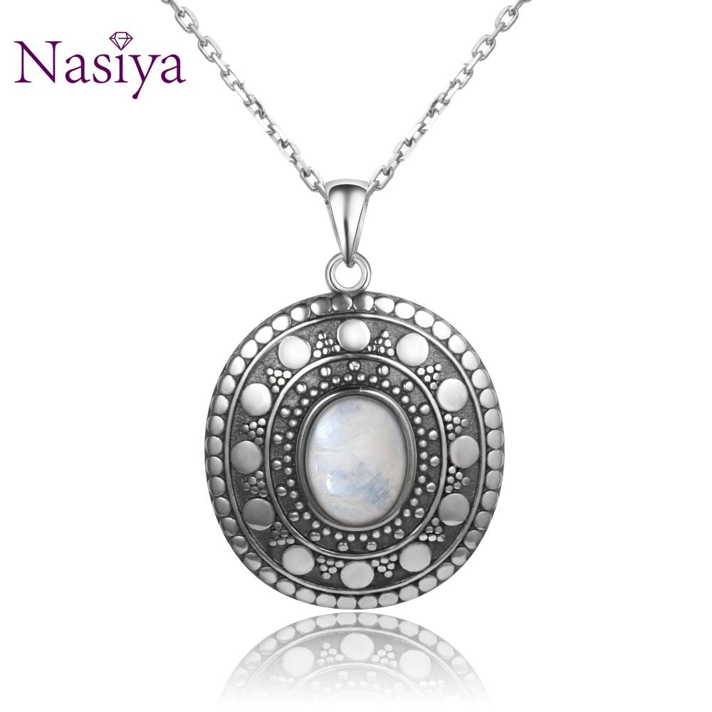 New Style Silver Moonstone Pendants Necklaces For Women Men Classic Oval Design Jewelry Daily Life Casual Birthday Gift