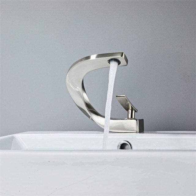 Tuqiu Basin Faucet Brushed Gold Bathroom Mixer Tap Black/Nickel/Chrome Wash basin Faucet Hot and Cold Sink Faucet New