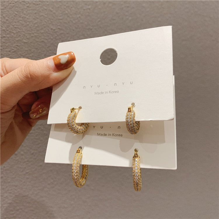 new design fashion jewelry exquisite copper inlaid zircon small hoop earrings simple temperament geometric female daily earrings